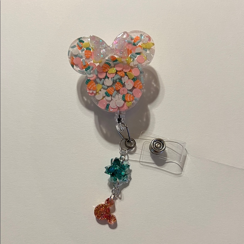 New Easter Glitter Minnie Mouse Badge Reel with charms